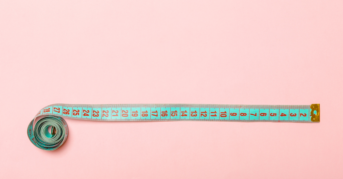 Most important SaaS metrics to track - measuring tape